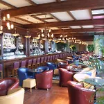מלון Mount Errigal Hotel, Conference & Leisure Centre לטרקני