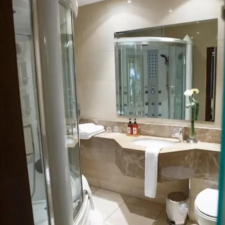 Hotel Mount Errigal Hotel, Conference & Leisure Centre 4*