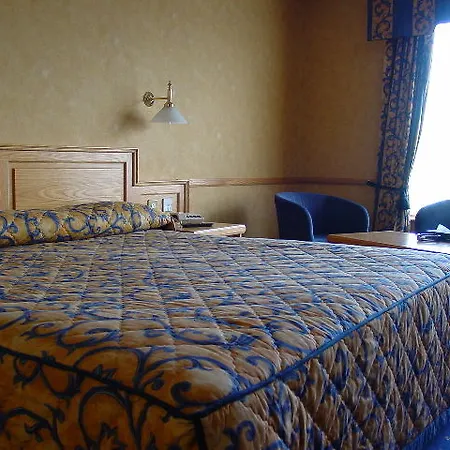 Mount Errigal Hotel, Conference & Leisure Centre 4*
