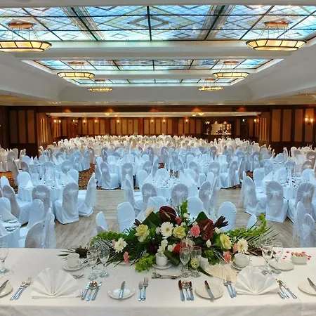 Mount Errigal Hotel, Conference & Leisure Centre 4*