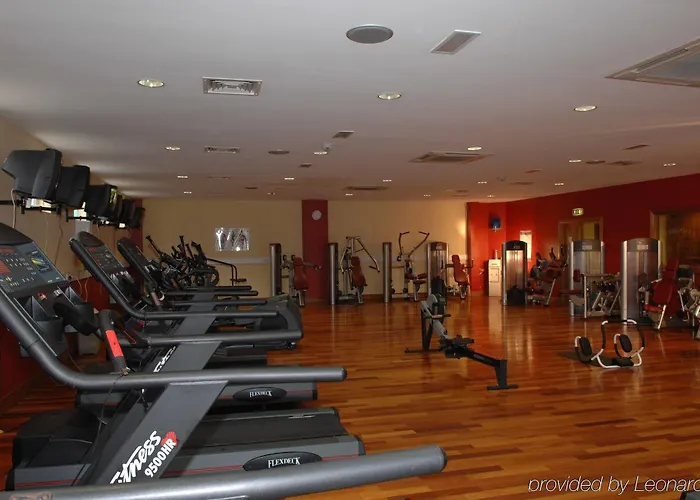 Mount Errigal Hotel, Conference & Leisure Centre 4*